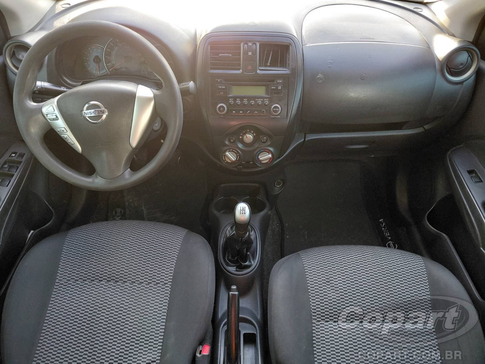 Nissan Versa 2019 — foto 9