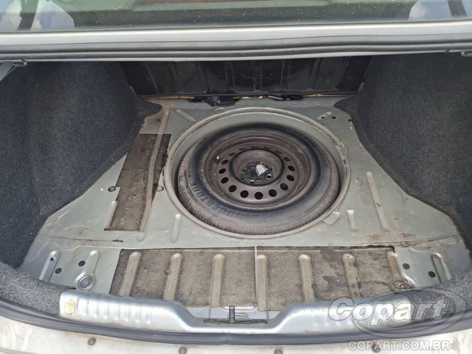 Volkswagen Voyage 2015 — foto 10