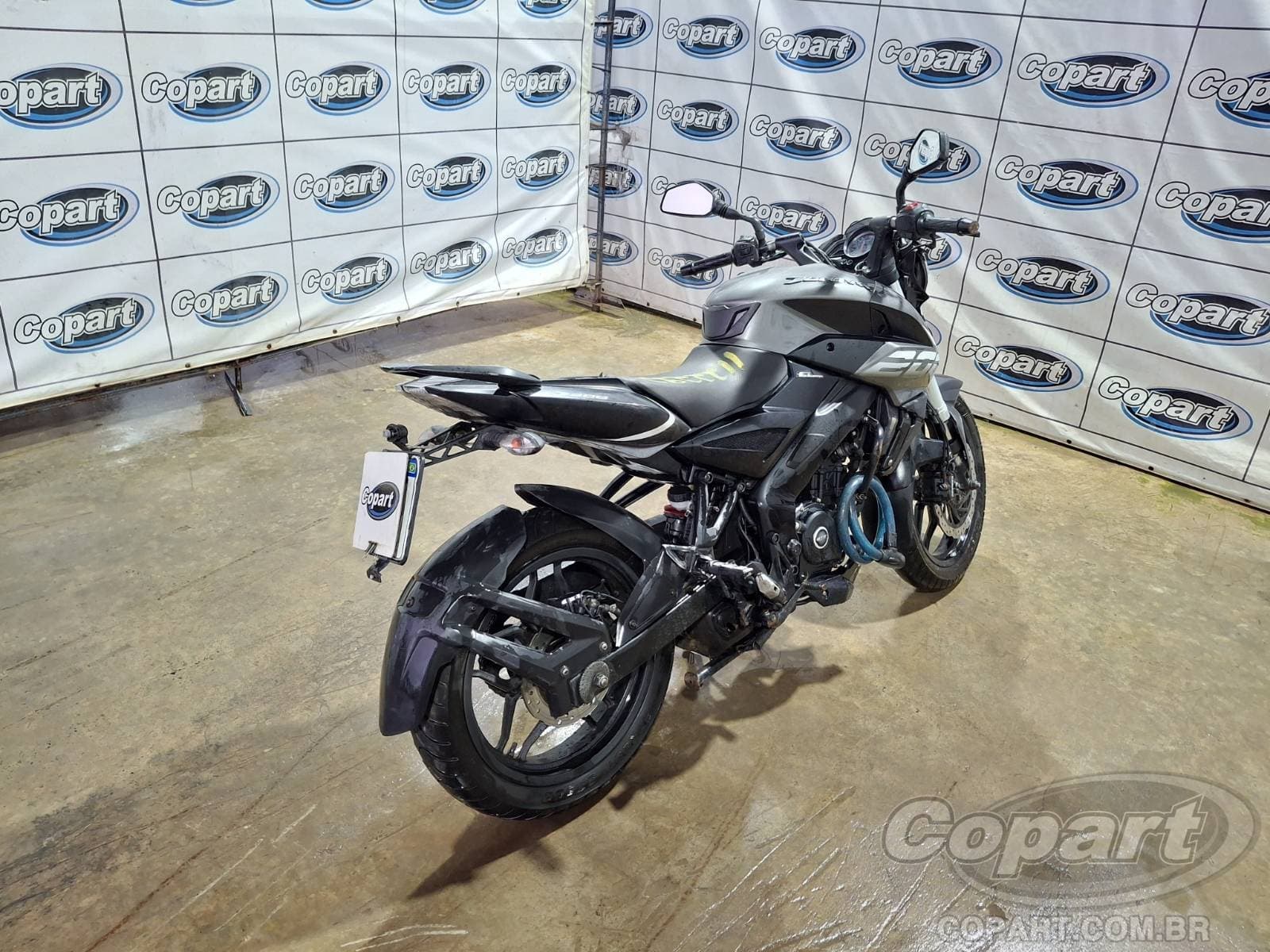 Bajaj Dominar 2024 — foto 4