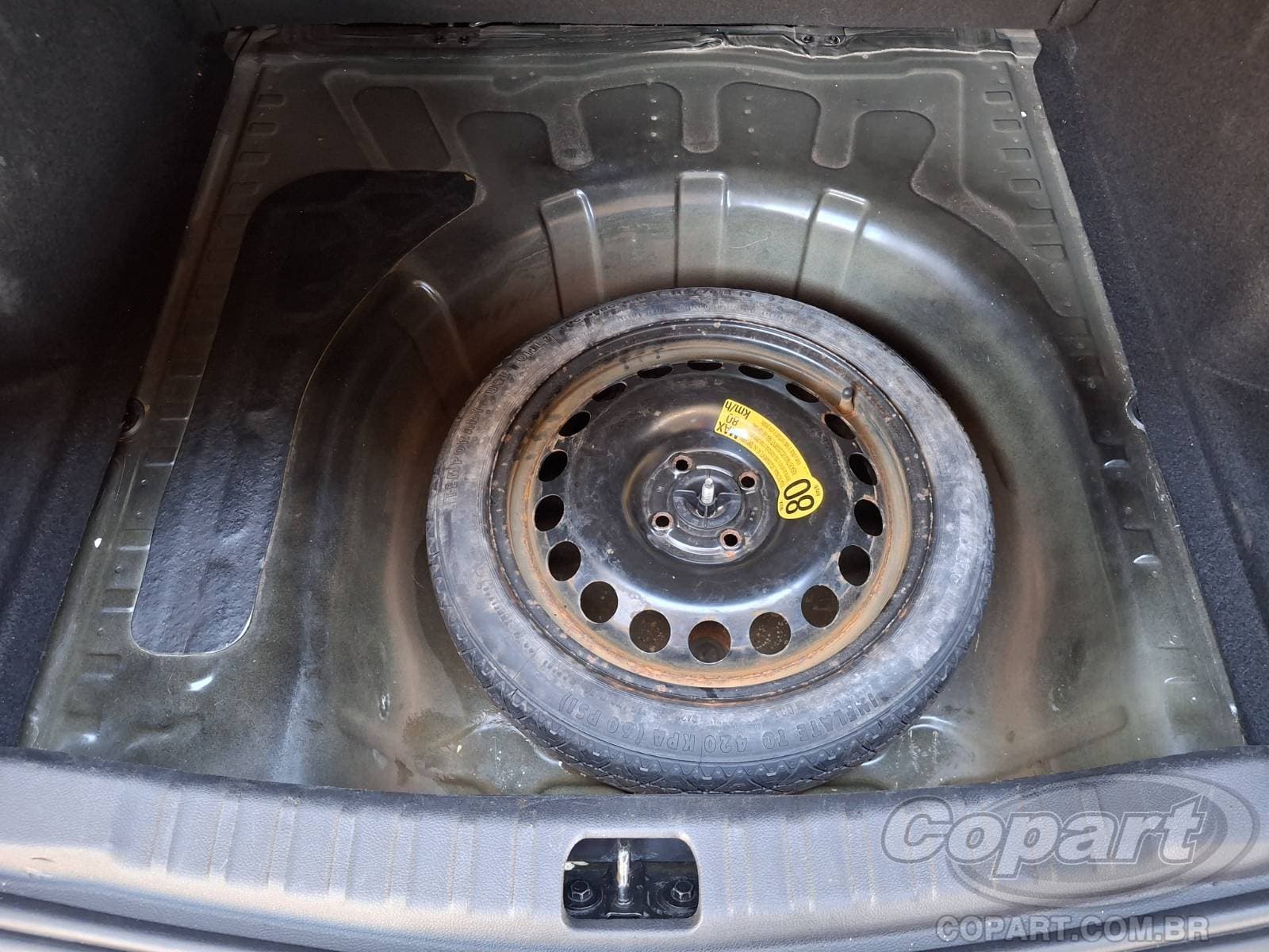 Chevrolet Onix Plus 2020 — foto 10