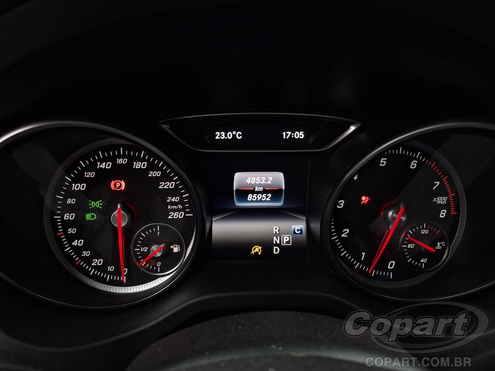 Mercedes-Benz GLA 2020 — foto 8