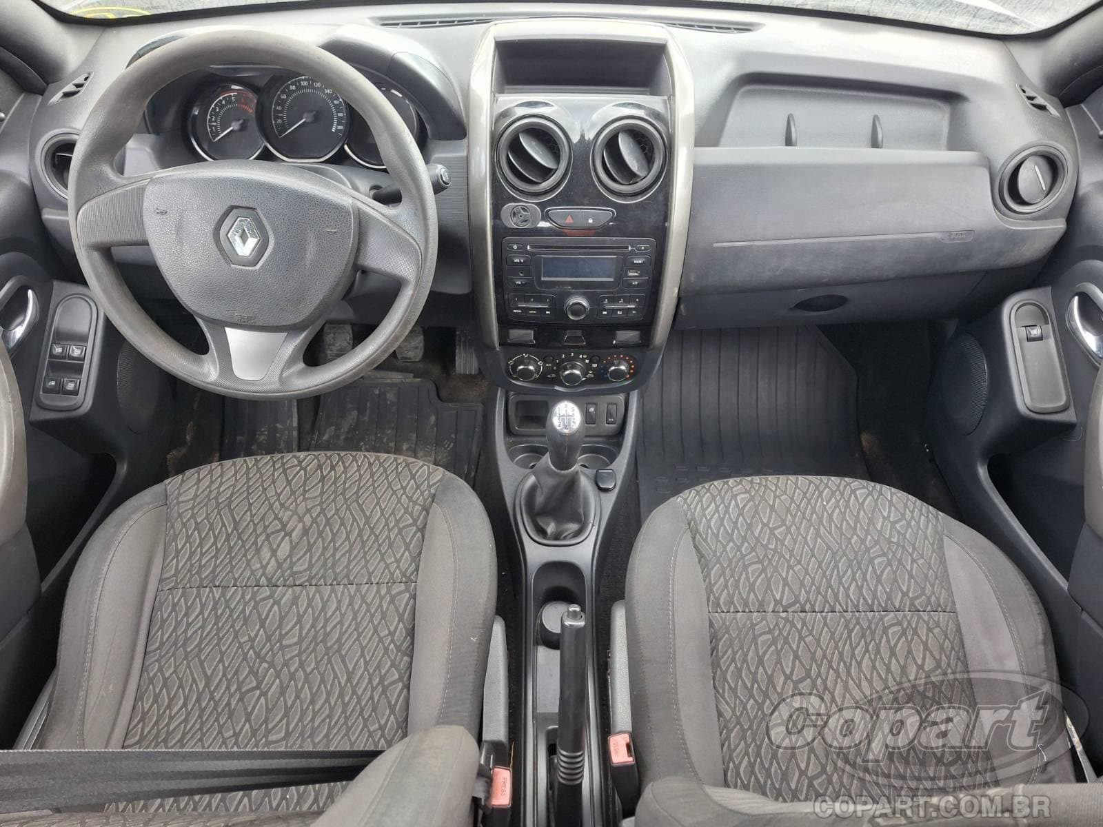 Renault Duster 2018 — foto 9