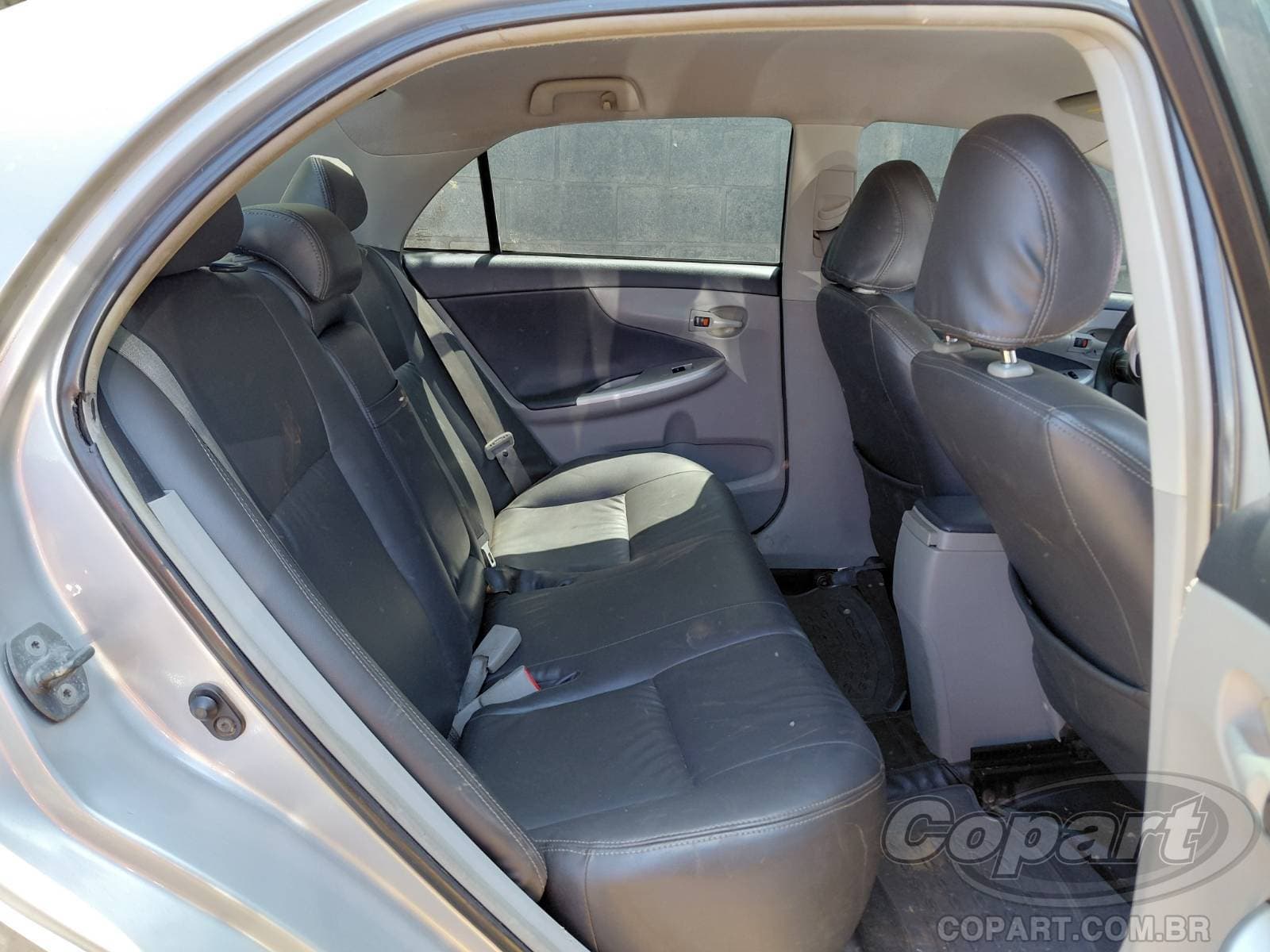 Toyota Corolla 2013 — foto 6