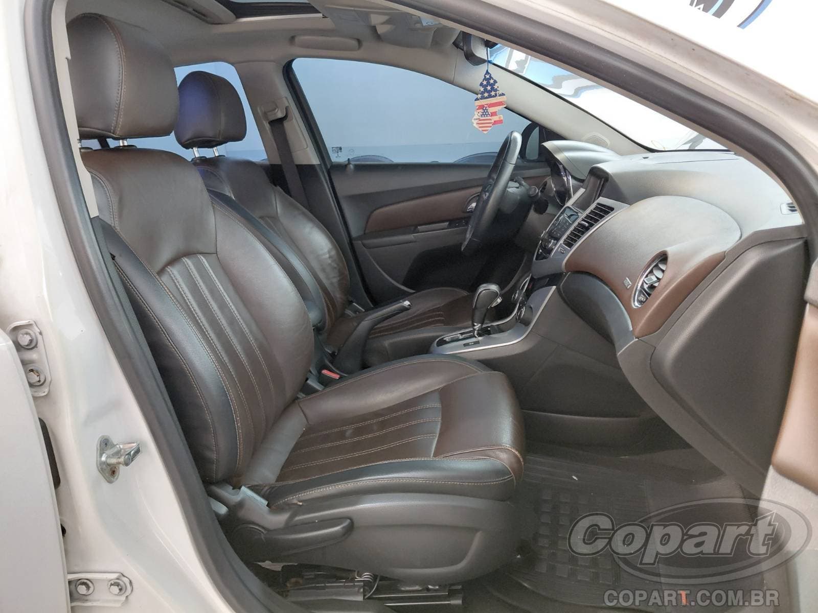 Chevrolet Cruze Hatch 2015 — foto 5