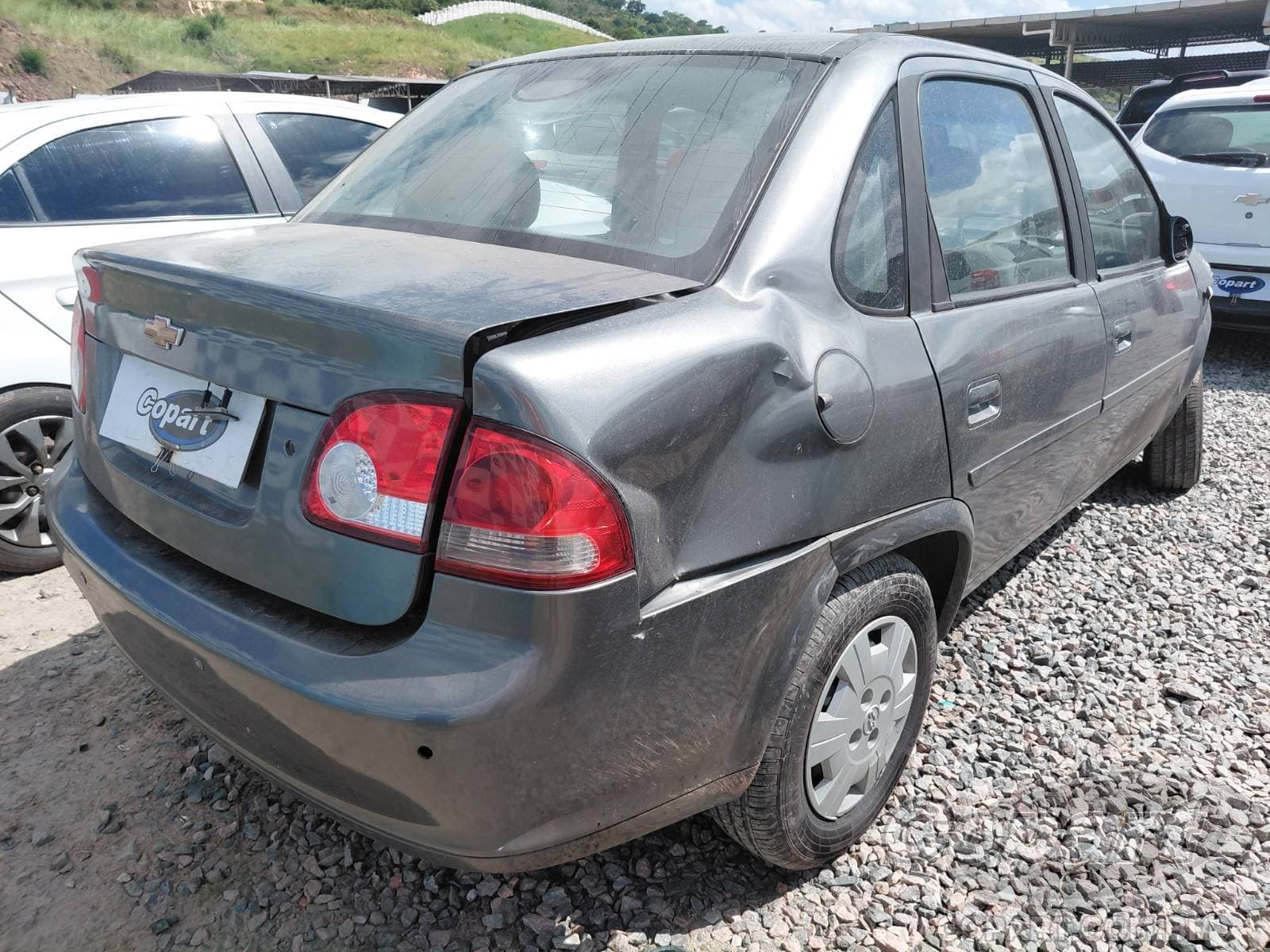 Chevrolet Classic 2011 — foto 4