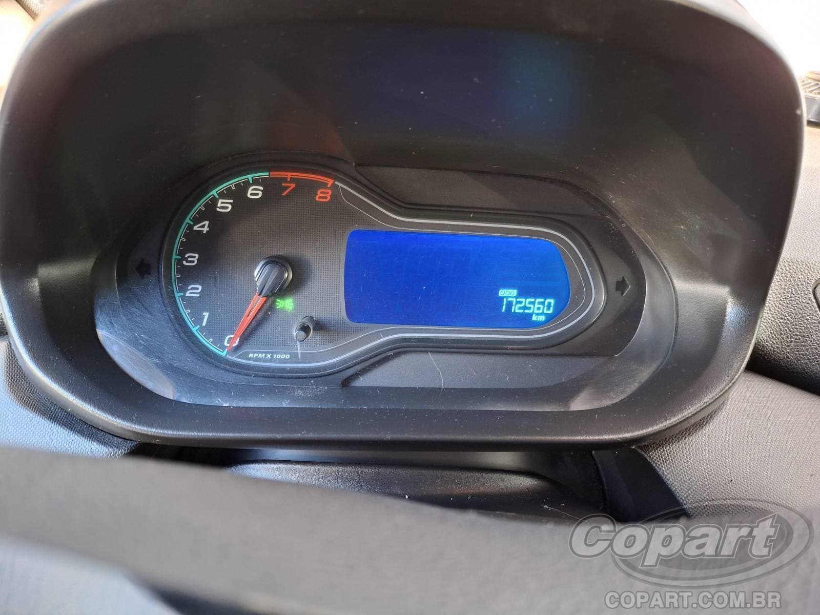 Chevrolet Onix 2018 — foto 8