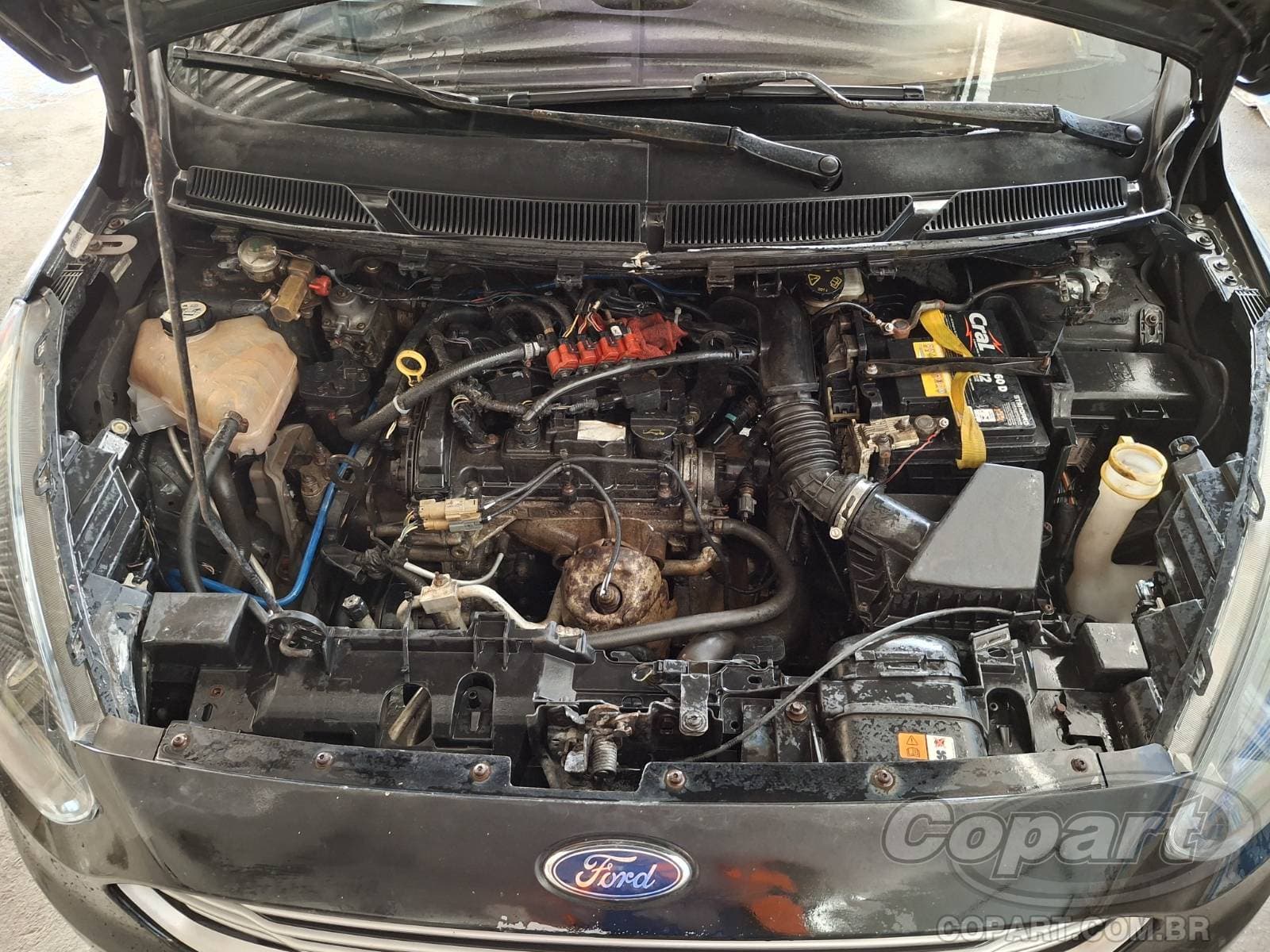 Ford KA Sedan 2015 — foto 7