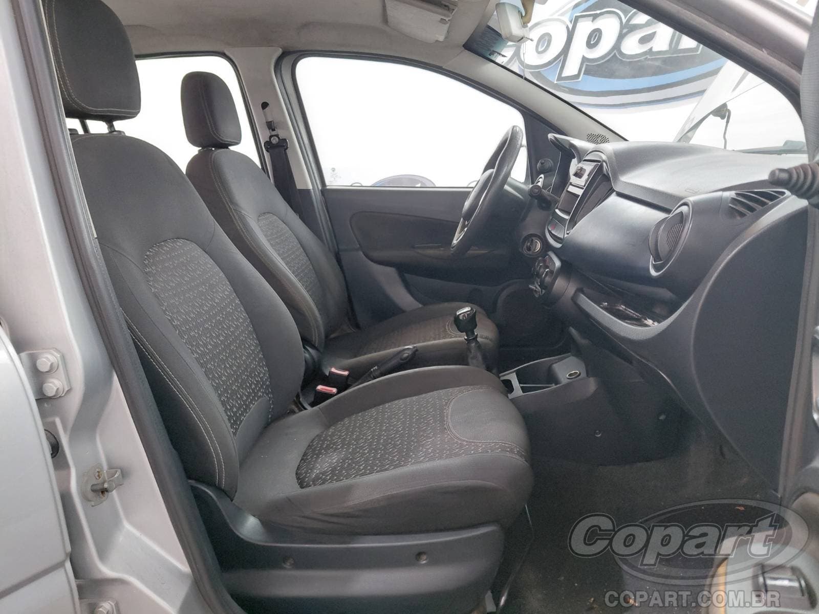 Fiat UNO 2020 — foto 5