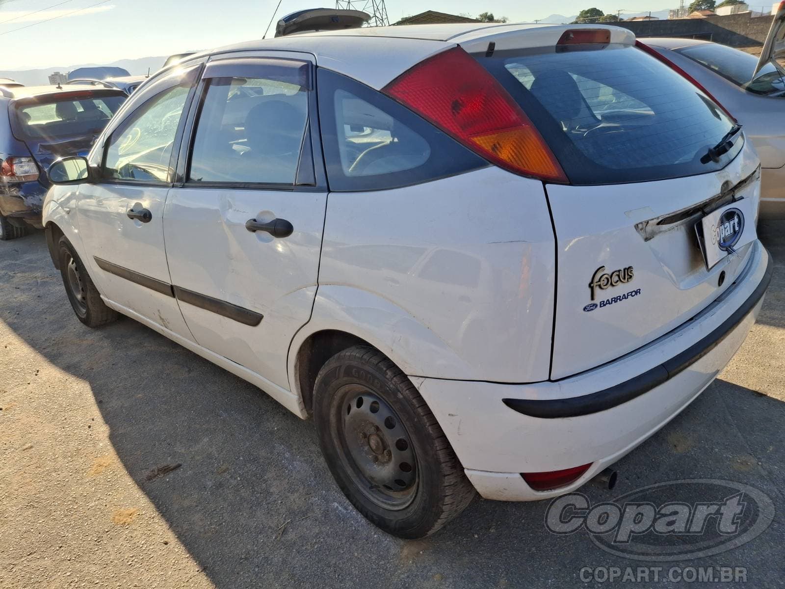 Ford Focus 2004 — foto 3