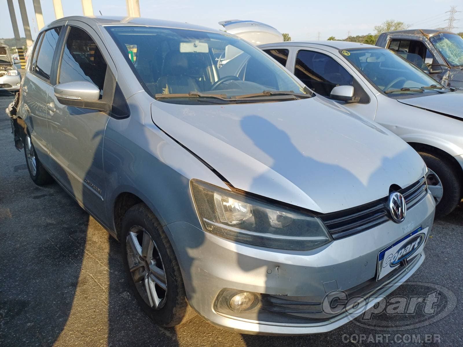Volkswagen FOX 1.0 TOTAL FLEX 2015