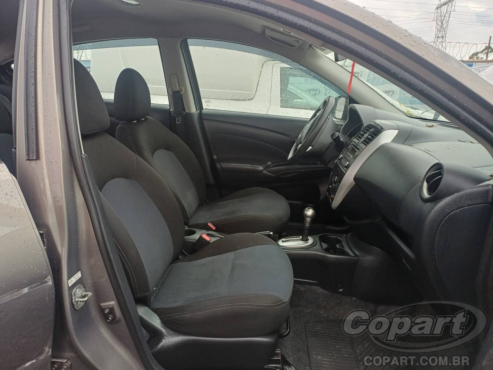 Nissan Versa 2019 — foto 5