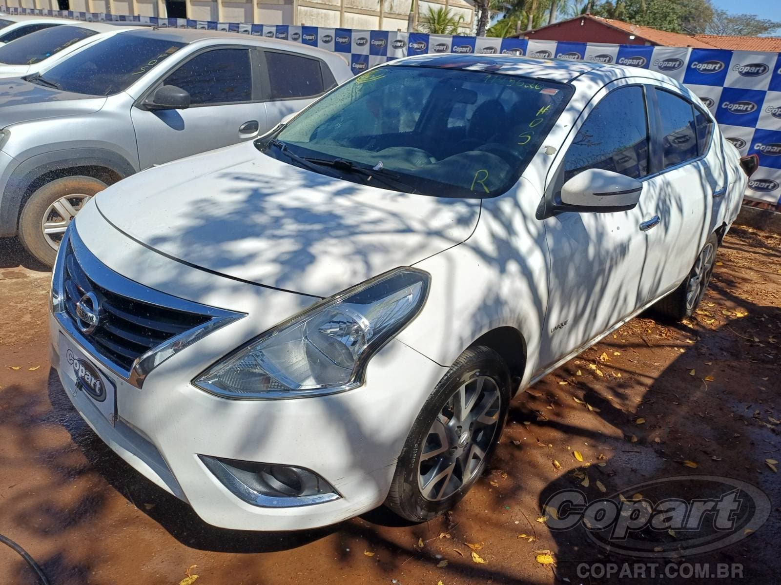 Nissan Versa 2016 — foto 2