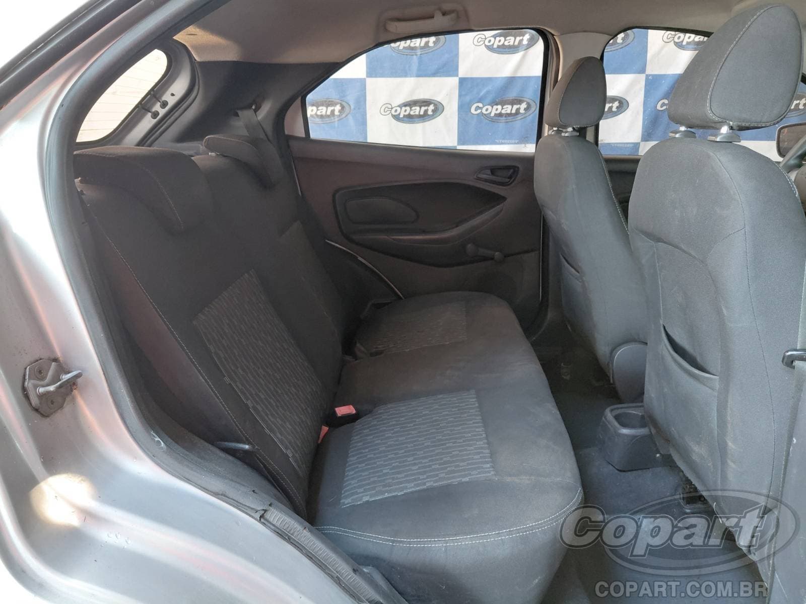 Ford KA 2015 — foto 6