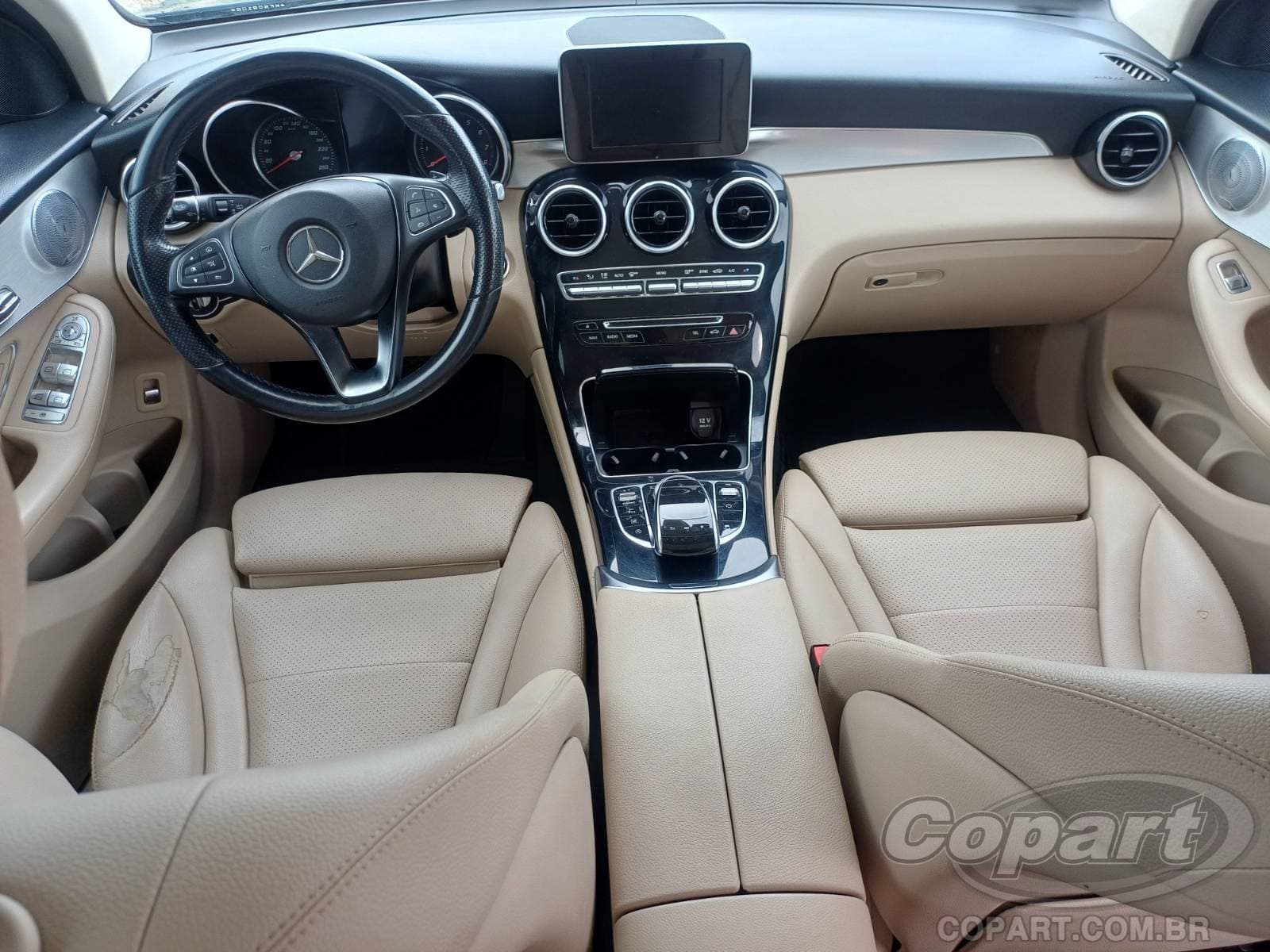 Mercedes-Benz GLC 2019 — foto 9