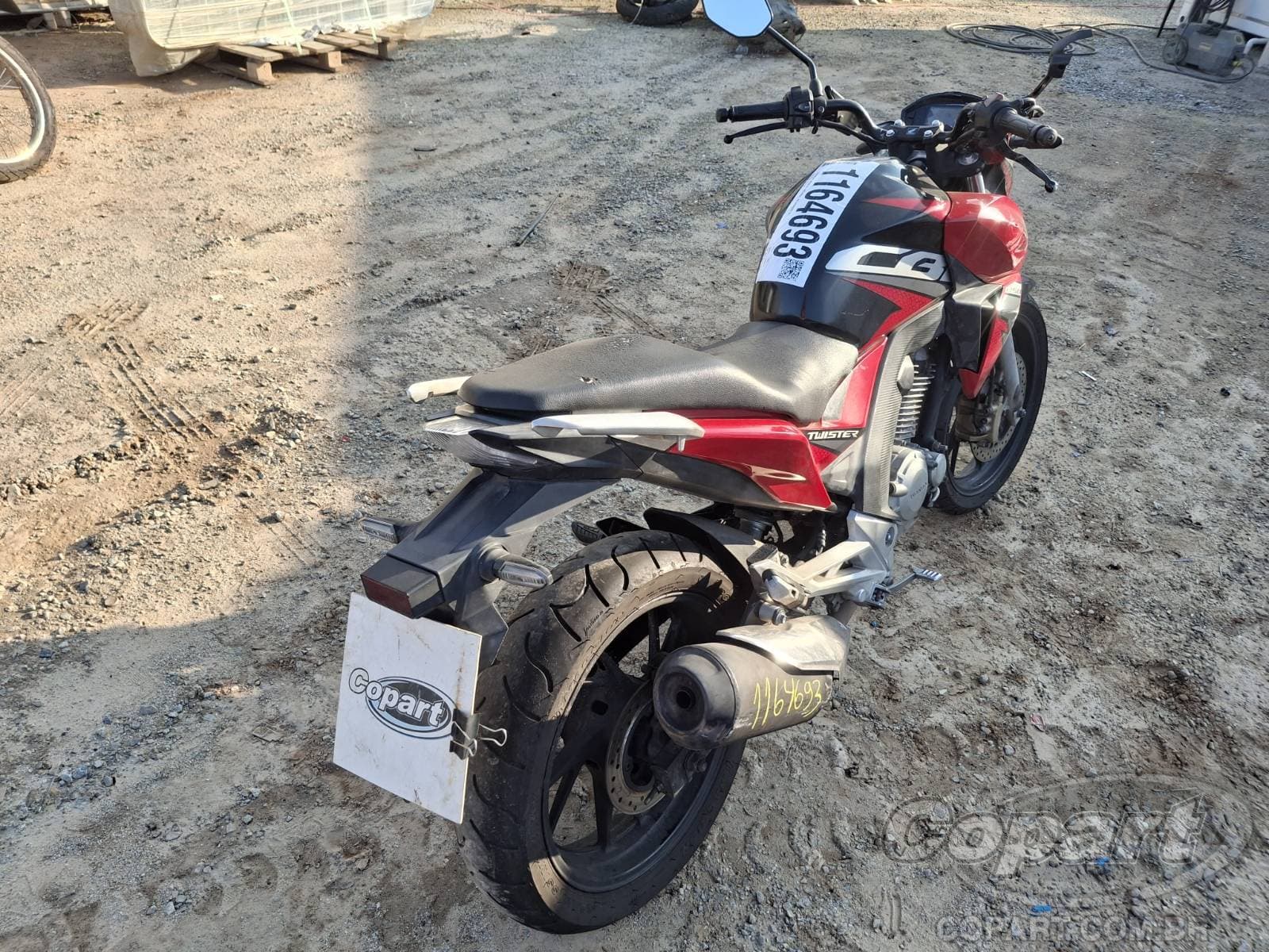 Honda CB 250 F 2019 — foto 4