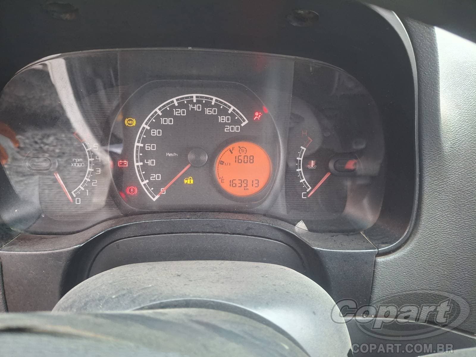 Fiat Strada 2016 — foto 8