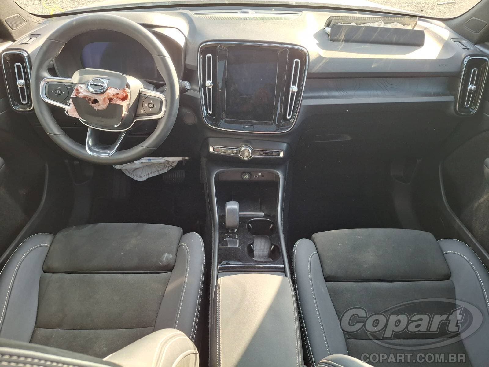 Volvo Xc40 2023 — foto 9