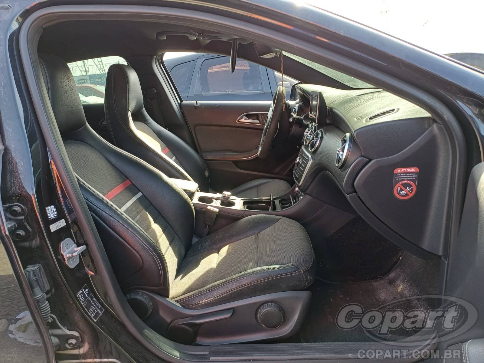Mercedes-Benz Classe a 2015 — foto 5