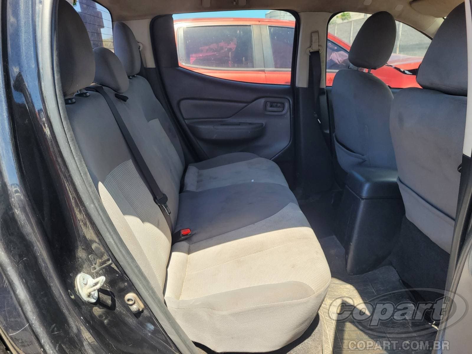 Mitsubishi L200 Triton 2022 — foto 6