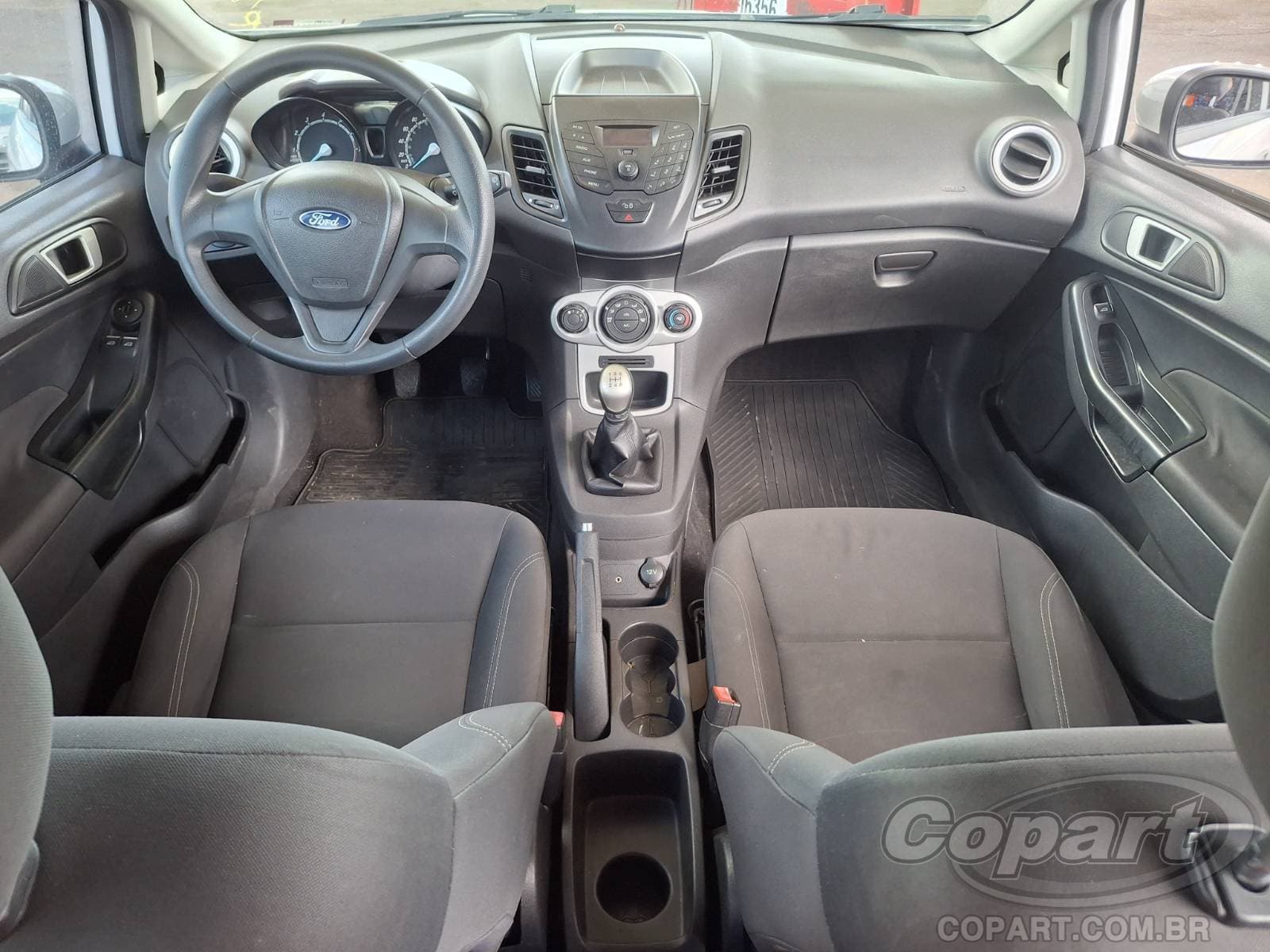 Ford Fiesta 2017 — foto 9