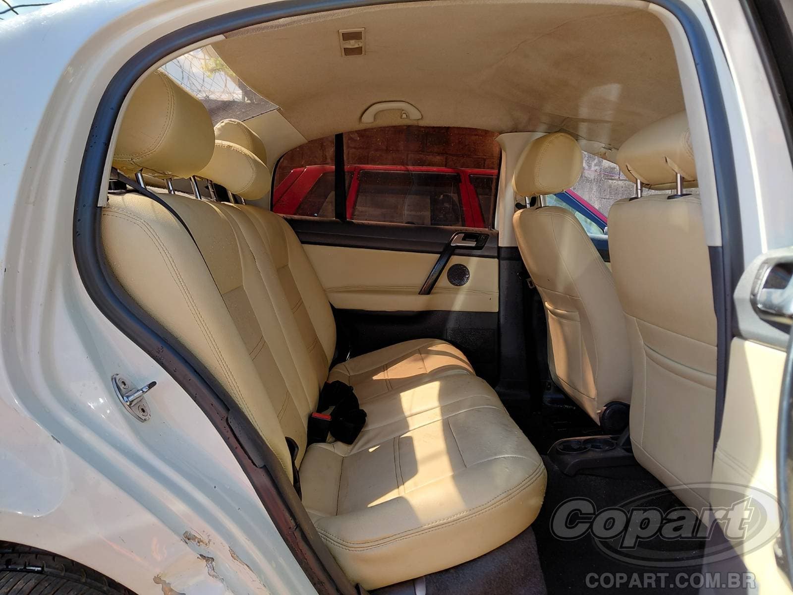 Volkswagen Polo Sedan 2012 — foto 6