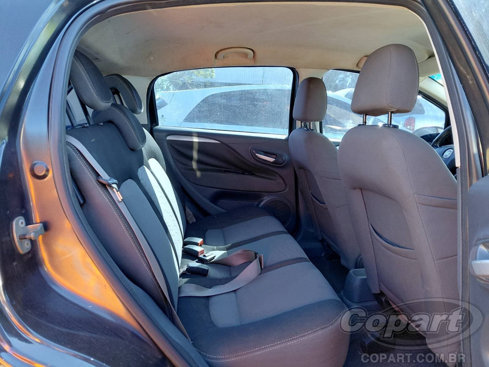 Fiat Punto 2013 — foto 6