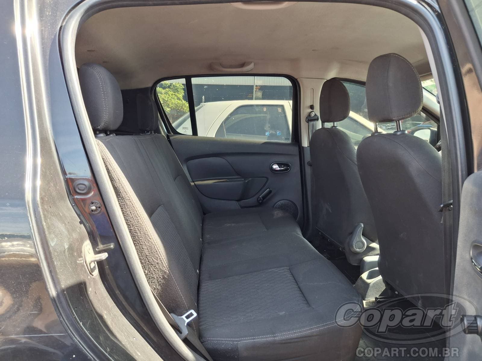 Renault Sandero 2019 — foto 6