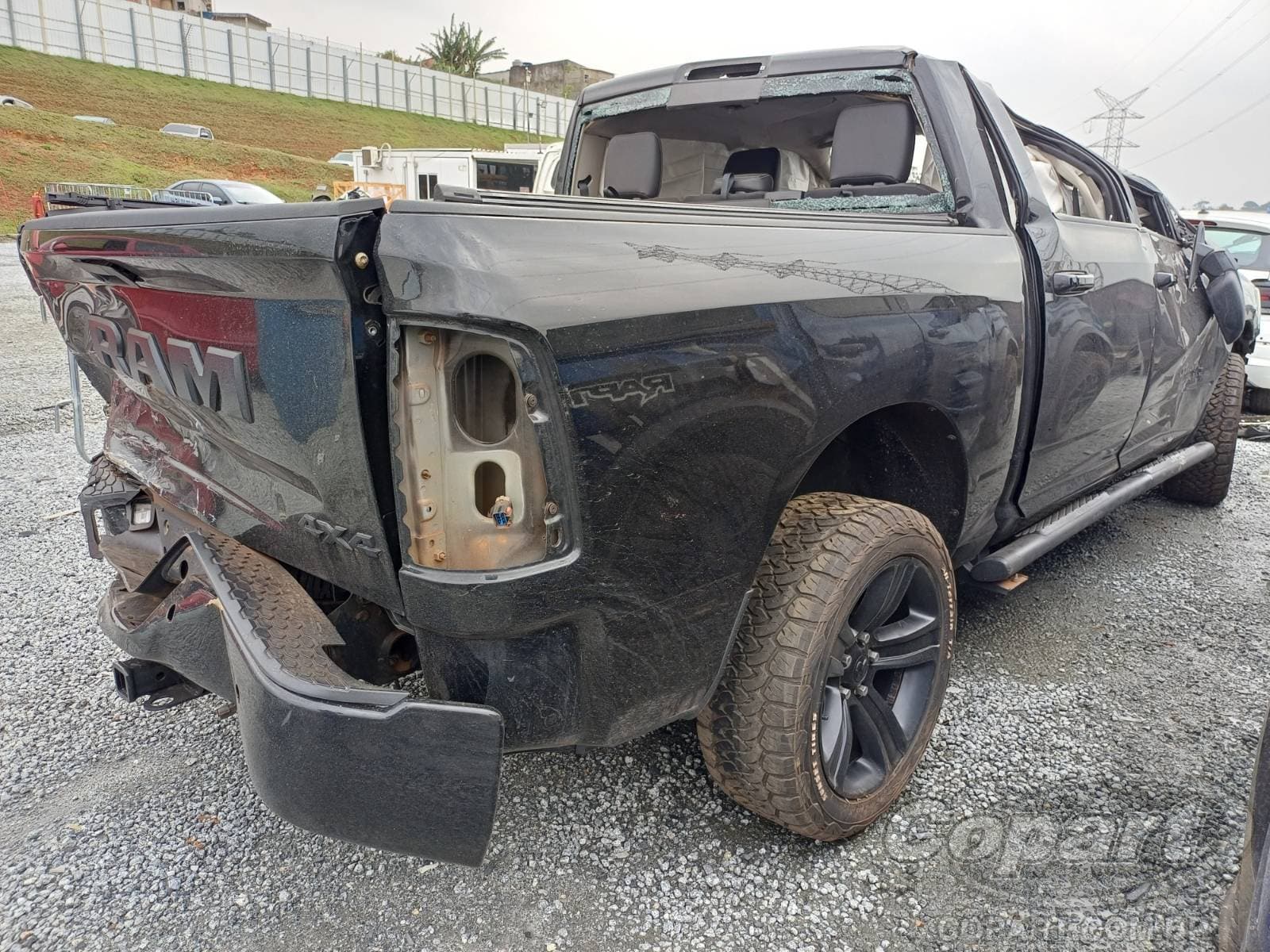 RAM 1500 Classic 2022 — foto 4