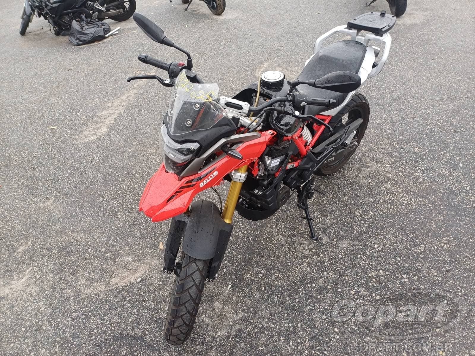 BMW G 310 2024 — foto 2