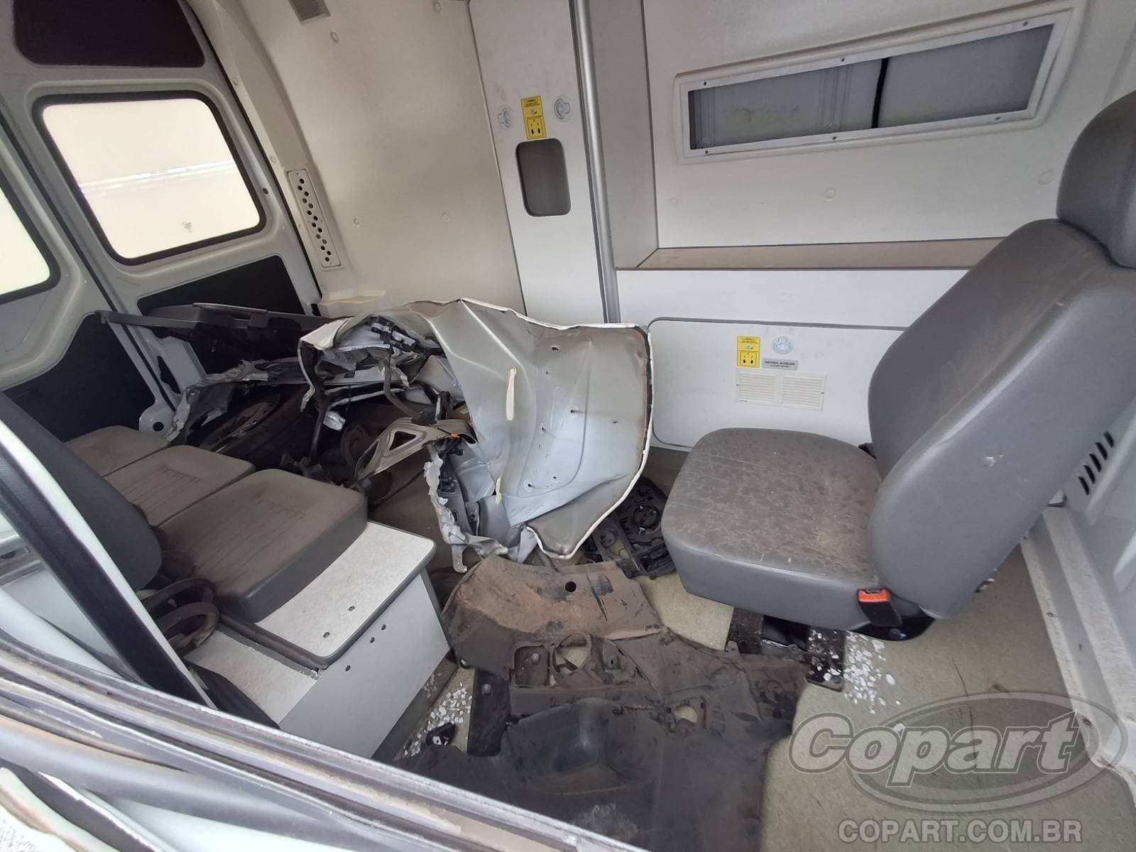 Renault Master Furgao 2023 — foto 6