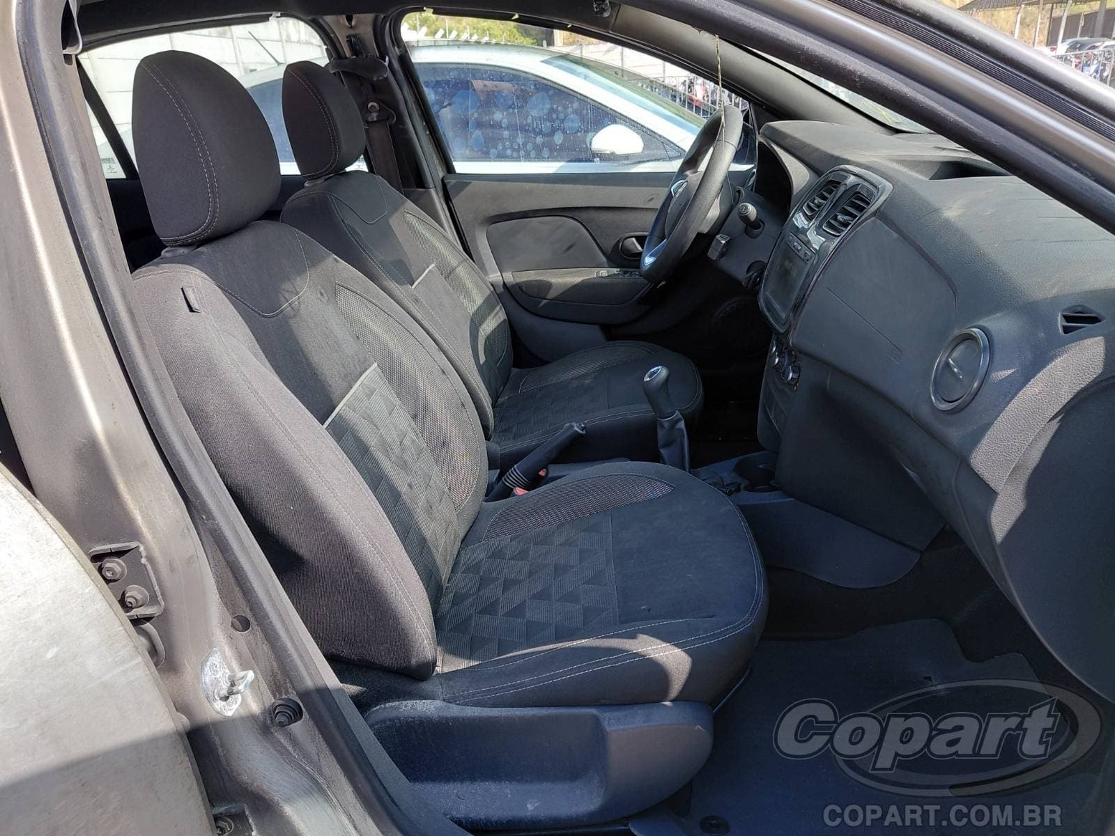 Renault Logan 2023 — foto 5