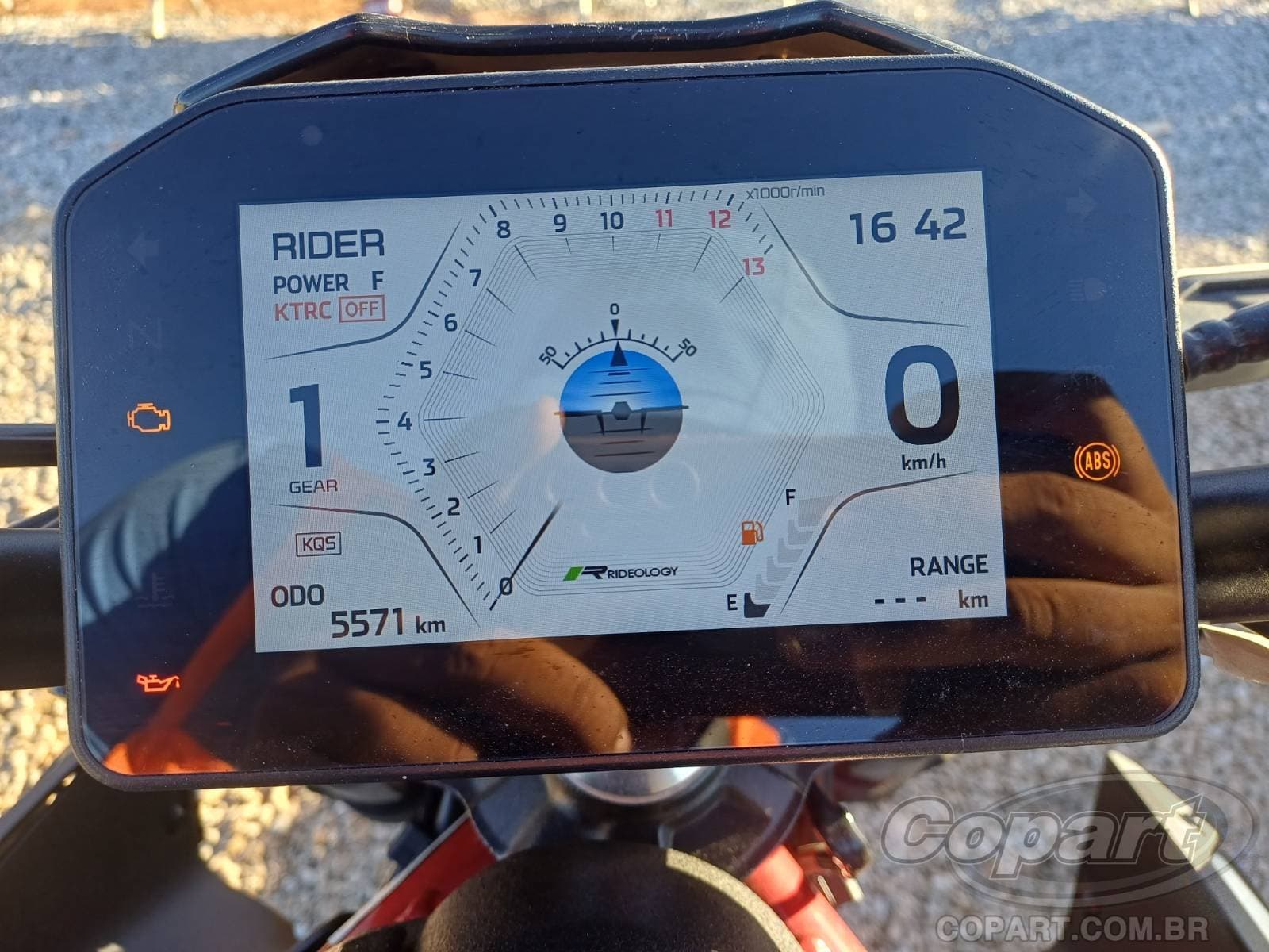 Kawasaki Z900 2026 — foto 9