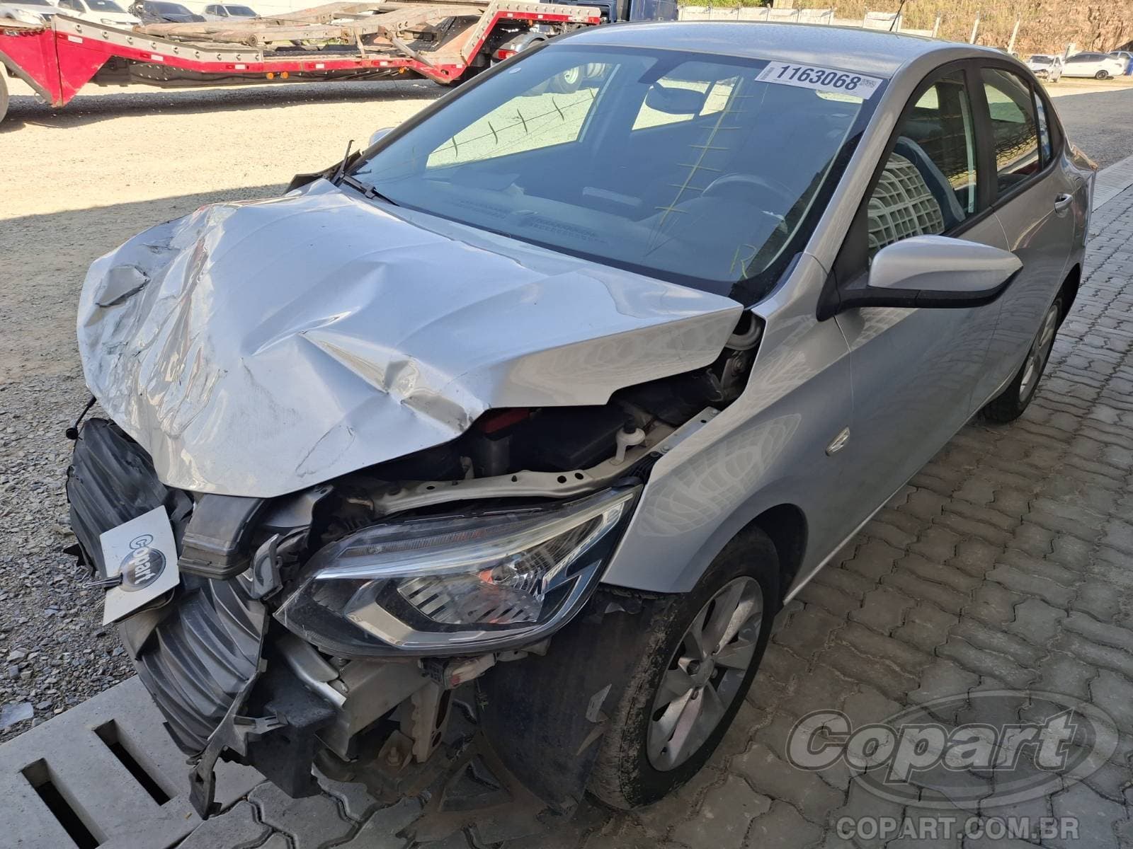 Chevrolet Onix Plus 2020 — foto 2