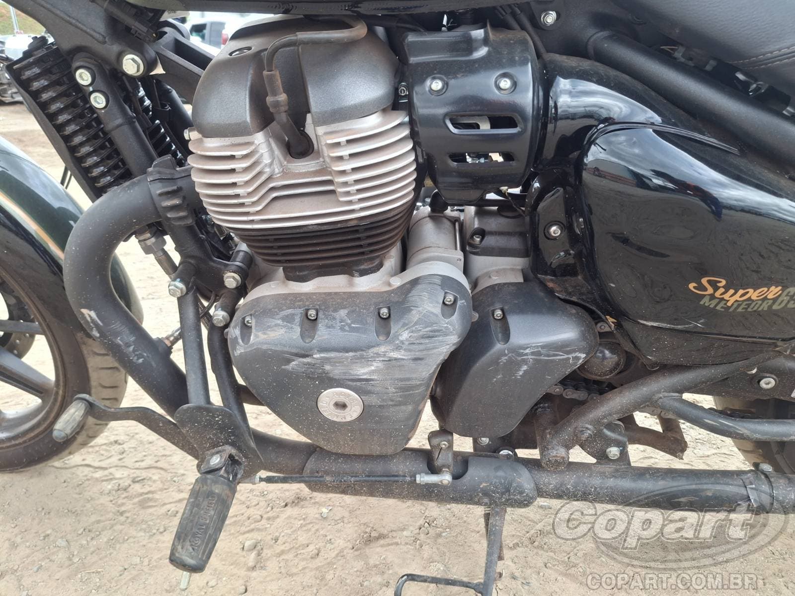 Royal Enfield Super Meteor 2026 — foto 6