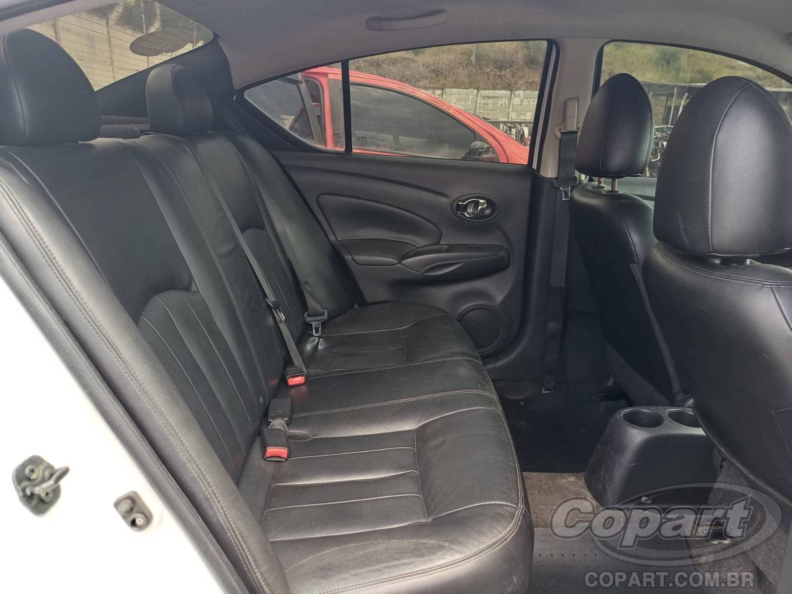 Nissan Versa 2018 — foto 6
