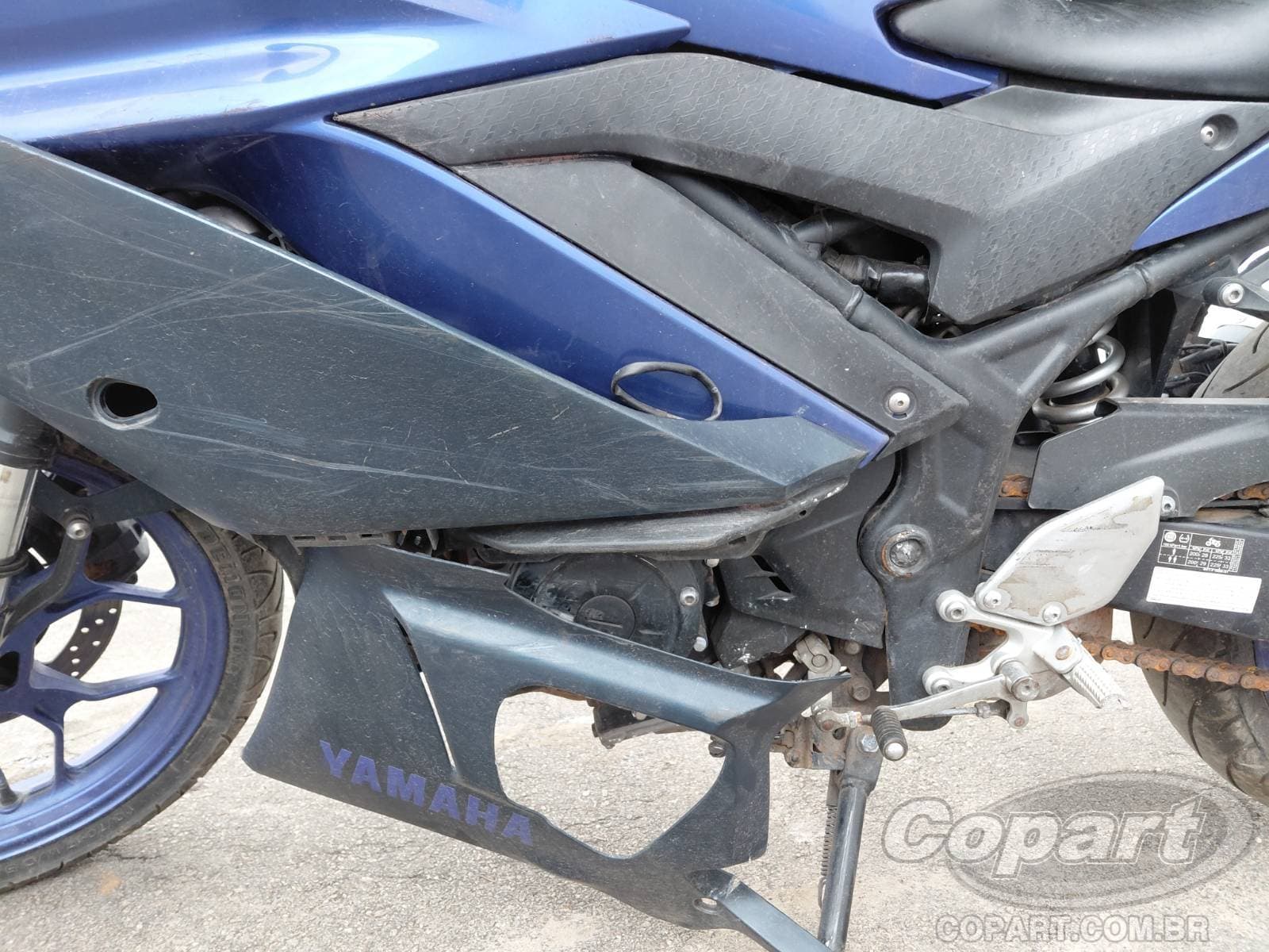 Yamaha YZF R3 2023 — foto 6