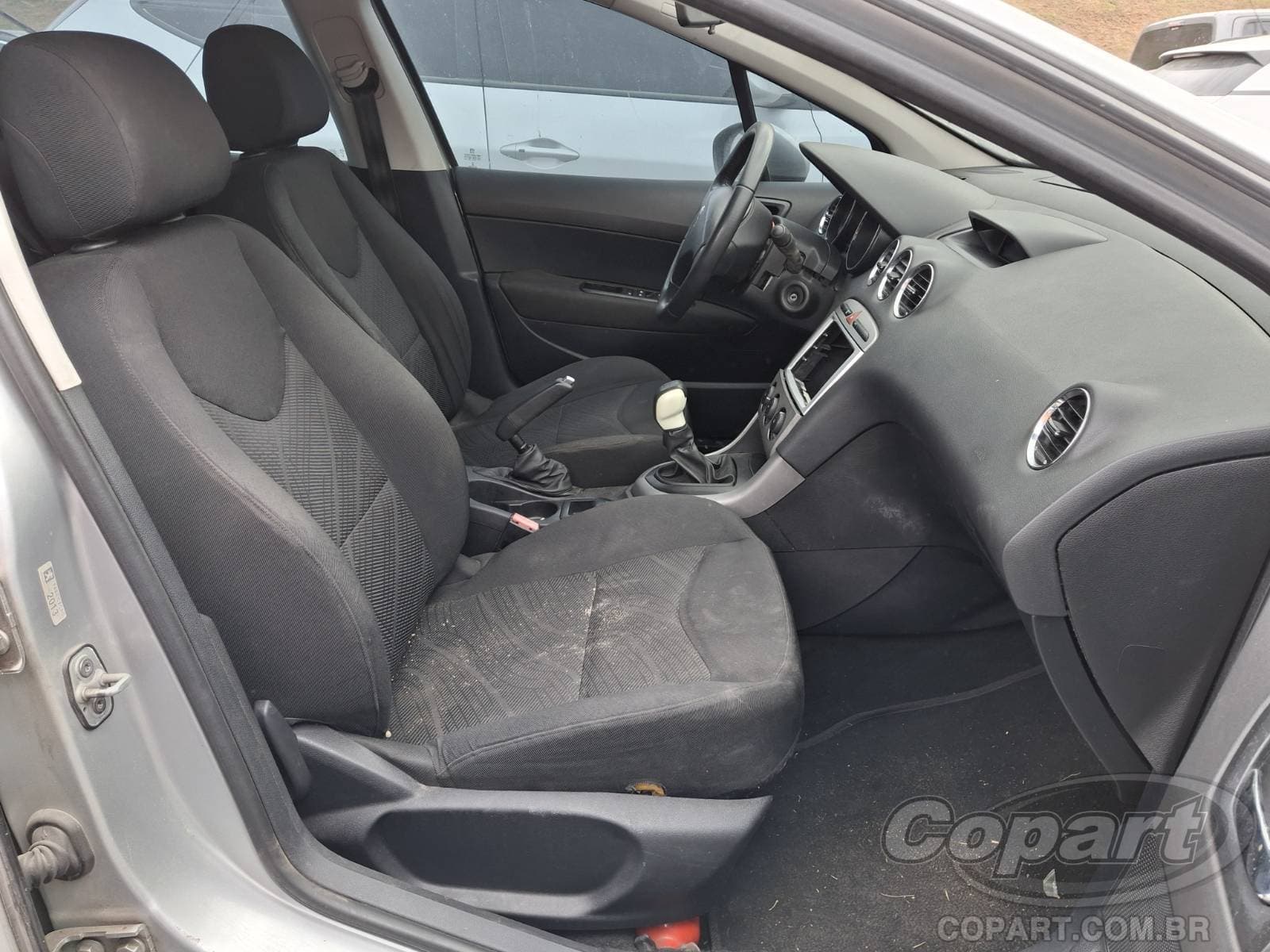 Peugeot 308 2014 — foto 5