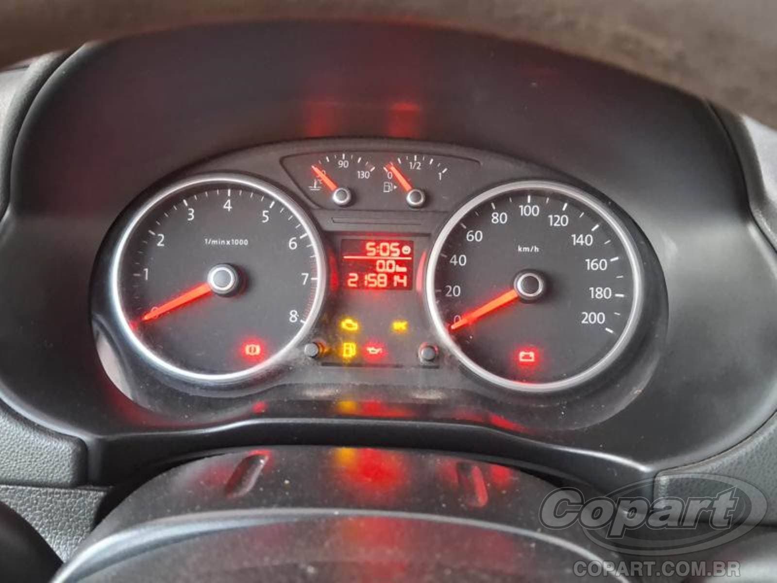 Volkswagen Voyage 2012 — foto 8