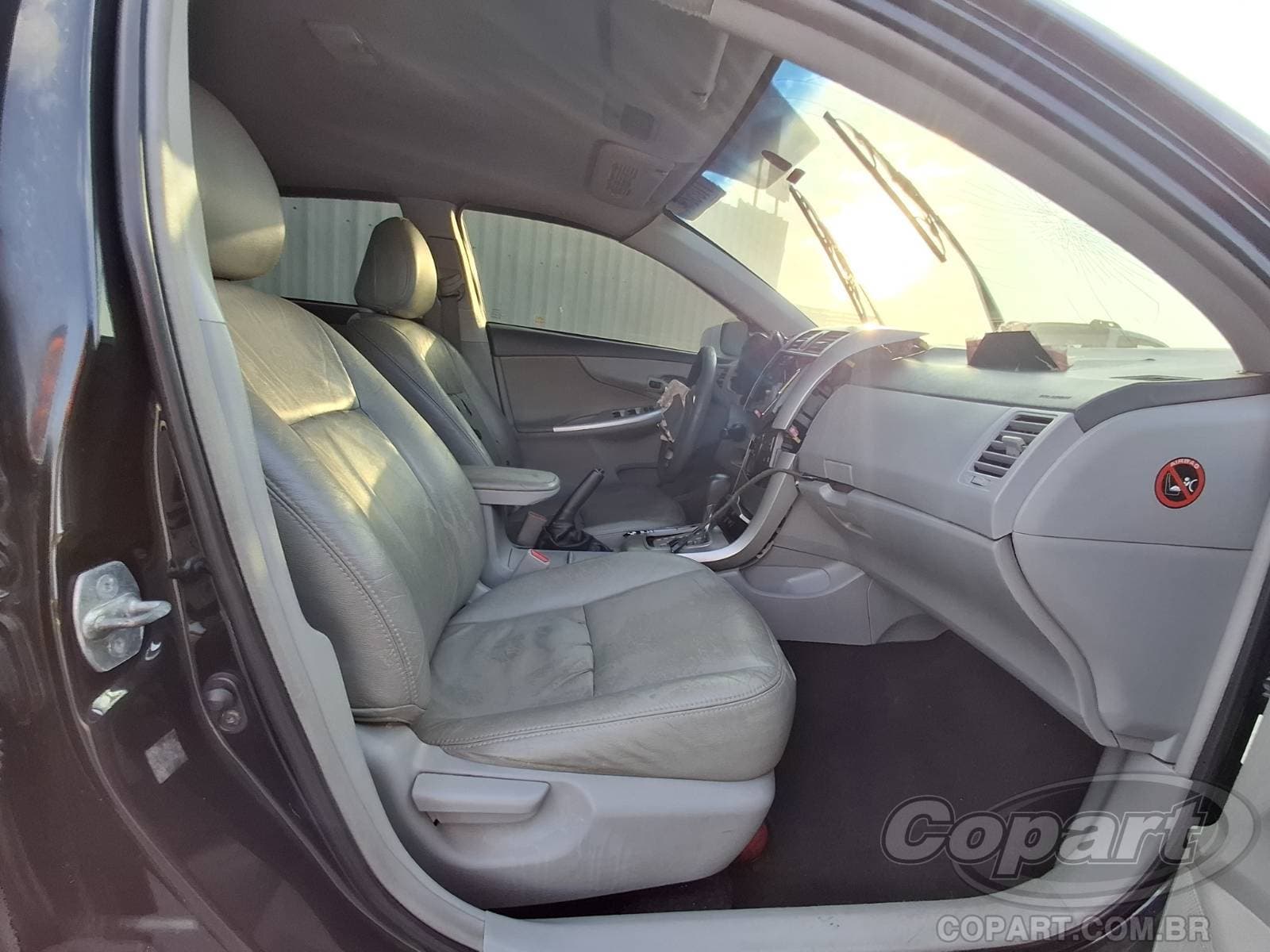 Toyota Corolla 2011 — foto 5