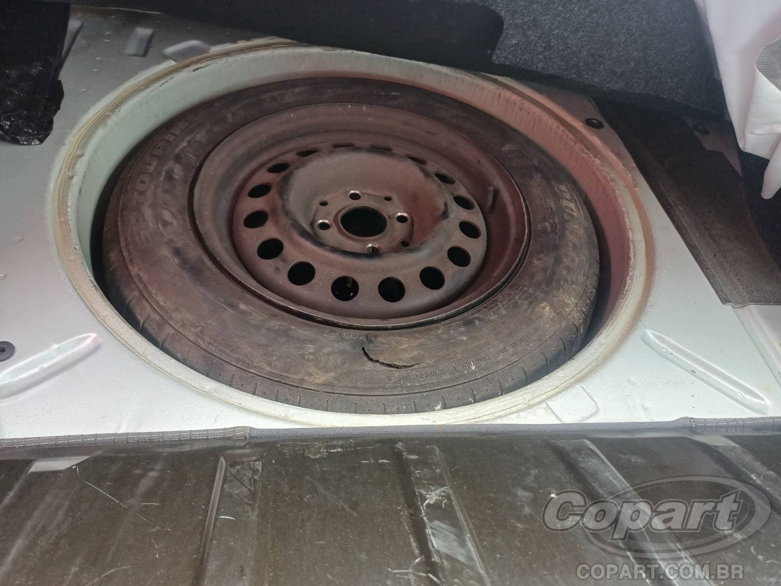 Volkswagen Voyage 2013 — foto 10