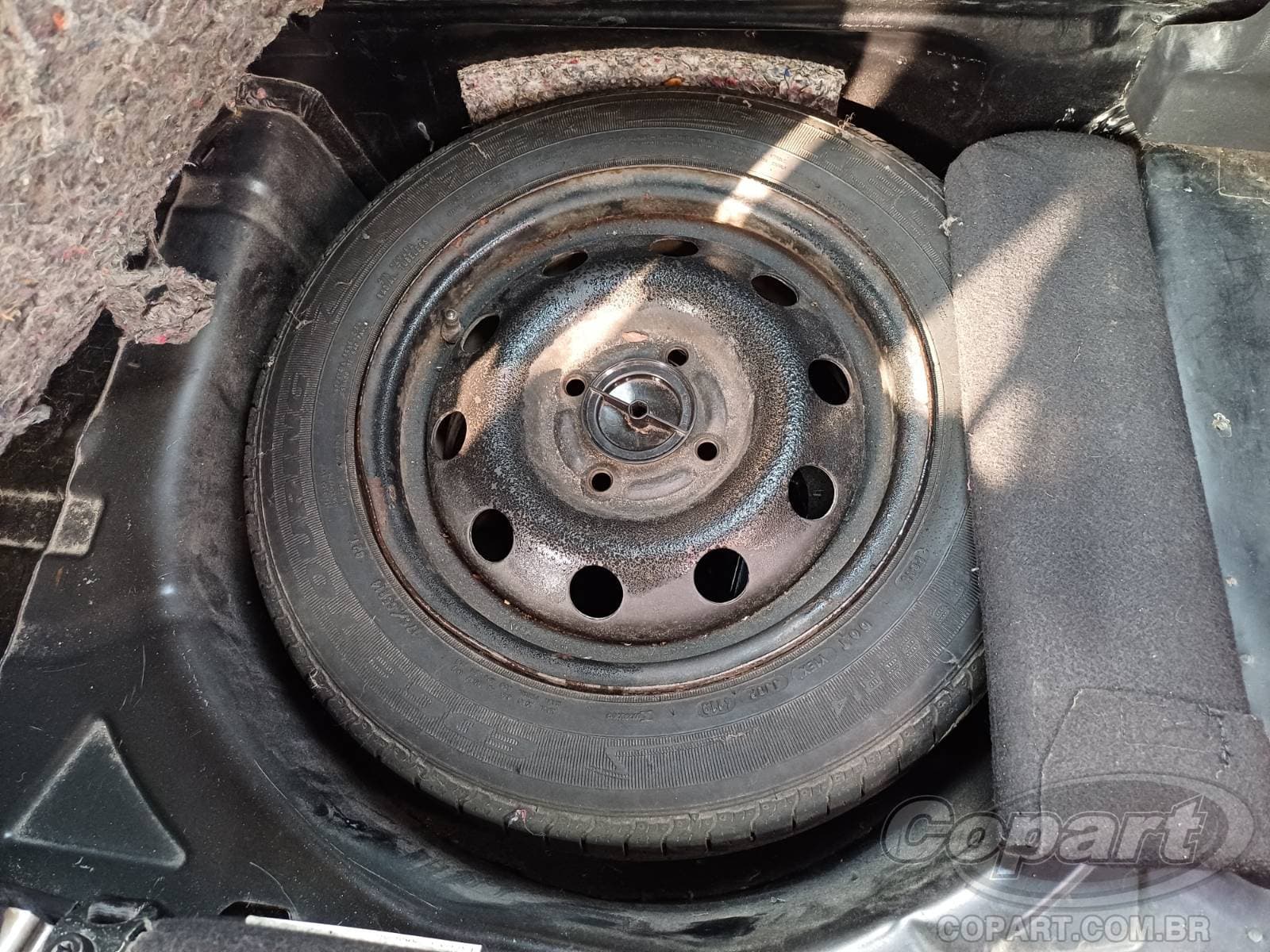 Ford KA 2015 — foto 10