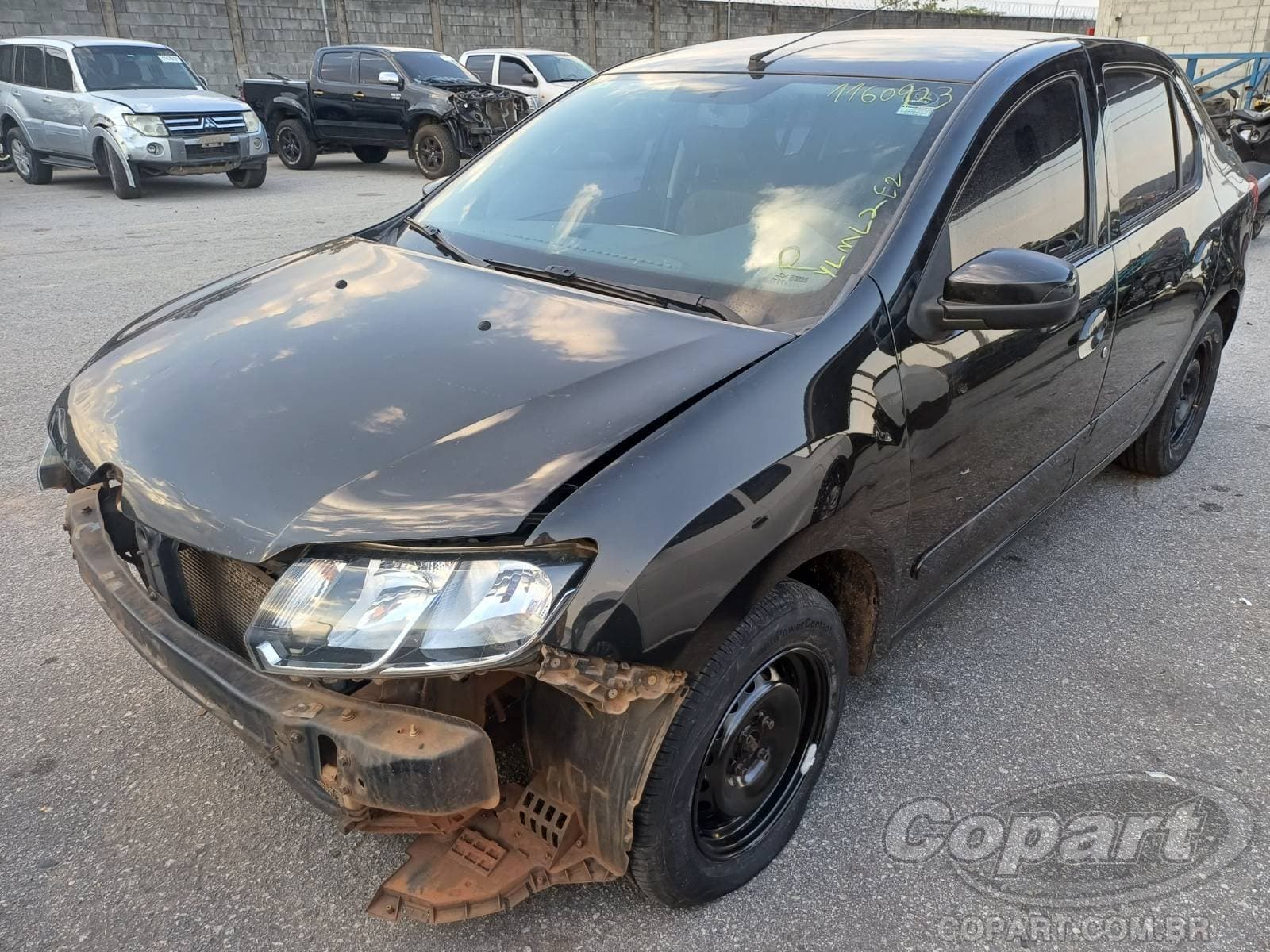 Renault Logan 2016 — foto 2