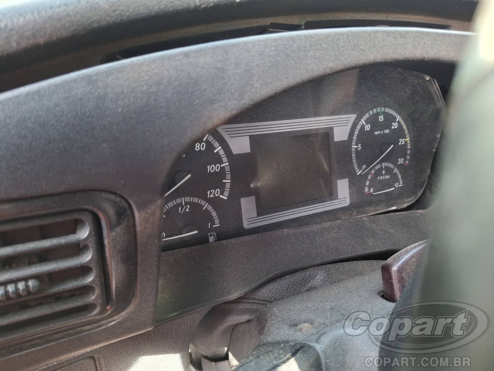 Mercedes-Benz Accelo 2013 — foto 8