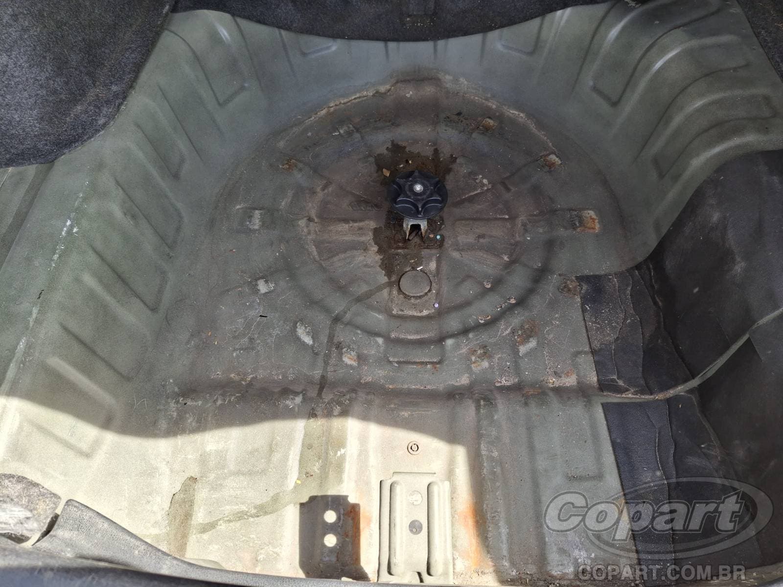 Nissan Versa 2014 — foto 10