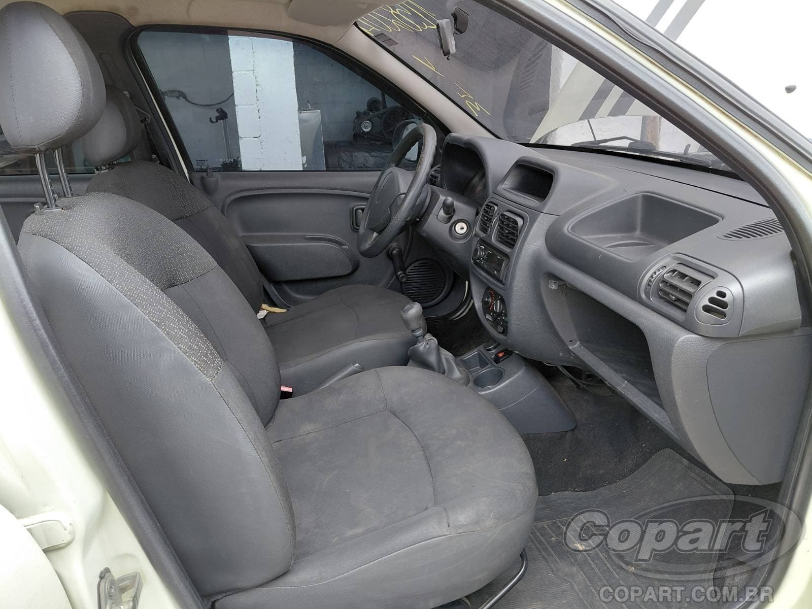 Renault Clio 2013 — foto 5