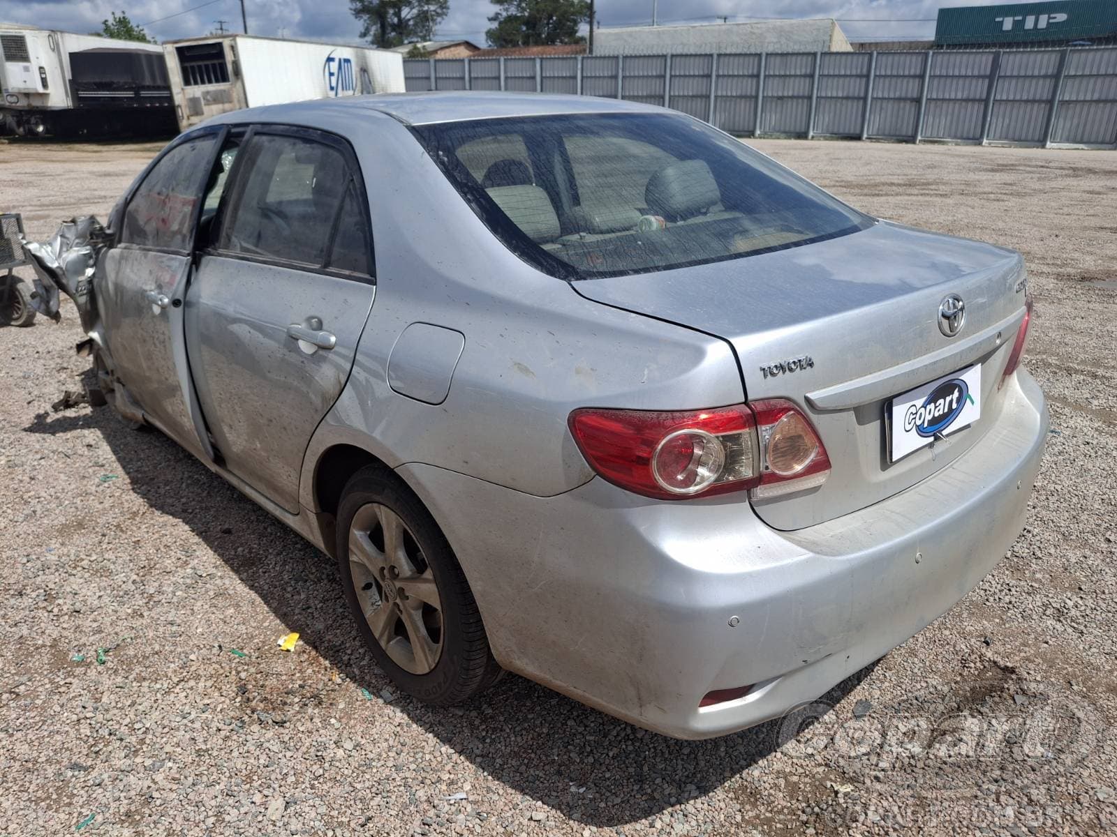 Toyota Corolla 2013 — foto 3