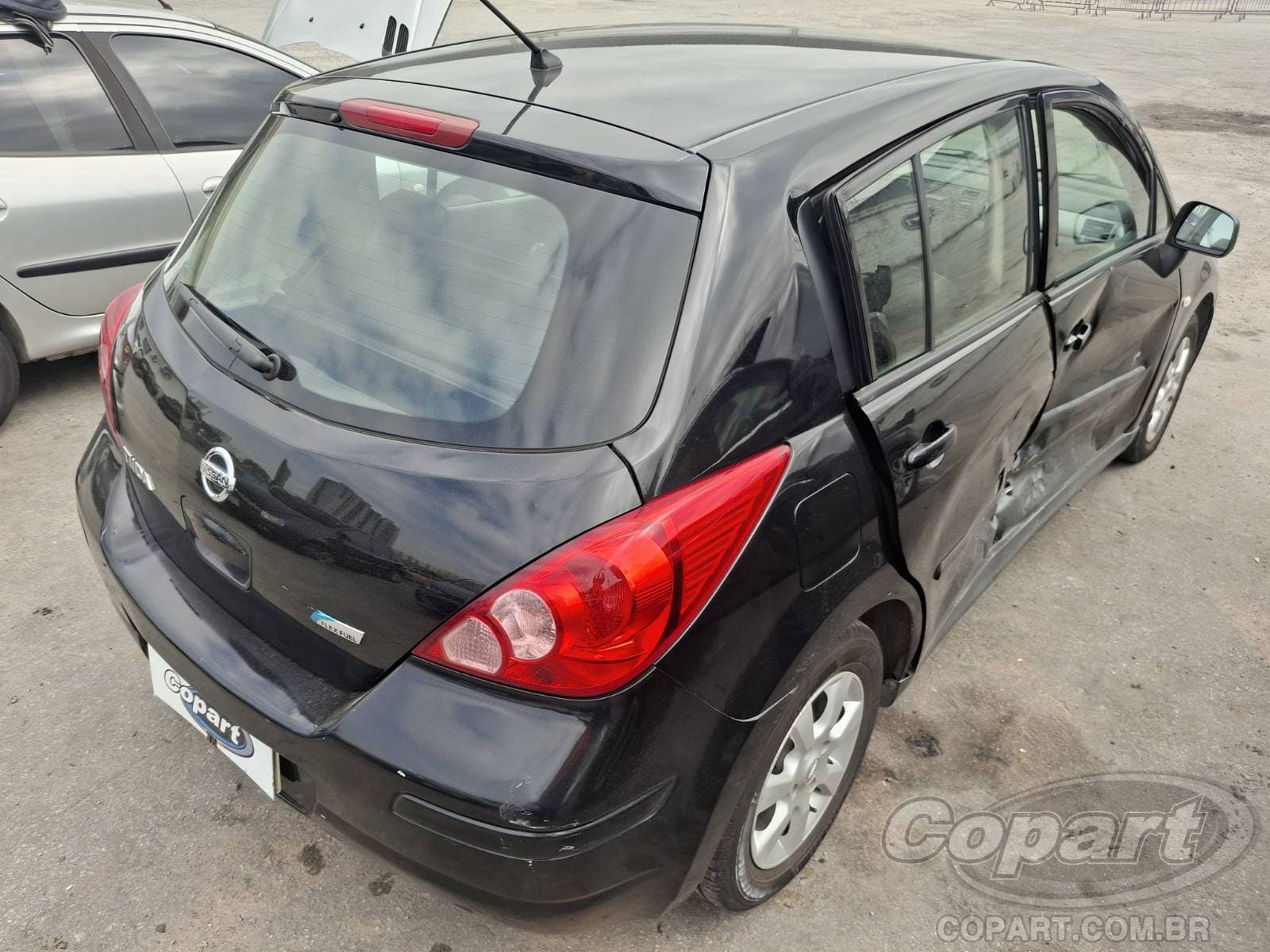 Nissan Tiida 2011 — foto 4