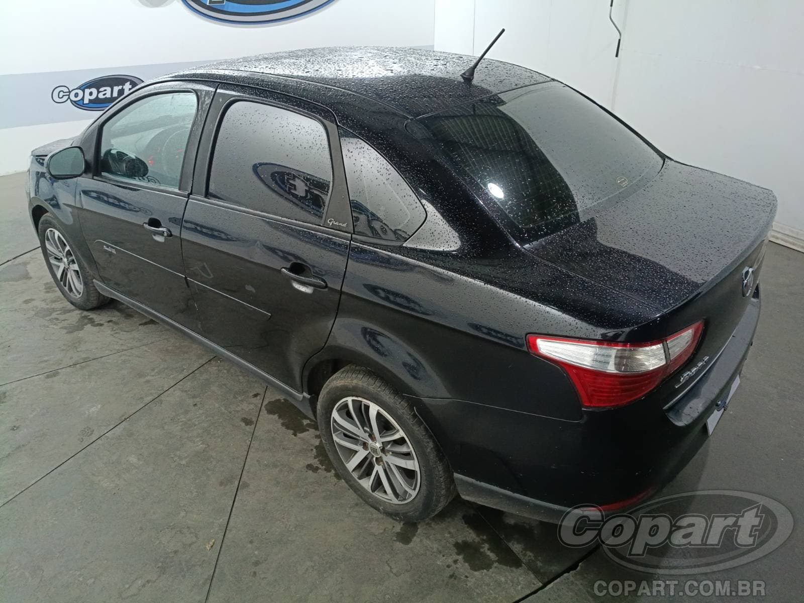 Fiat Grand Siena 2019 — foto 3
