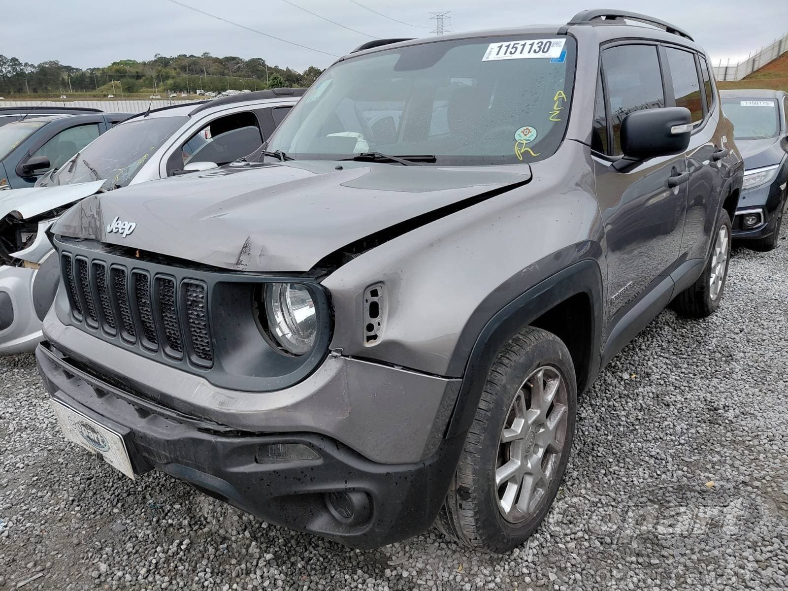 Jeep Renegade 2021 — foto 2