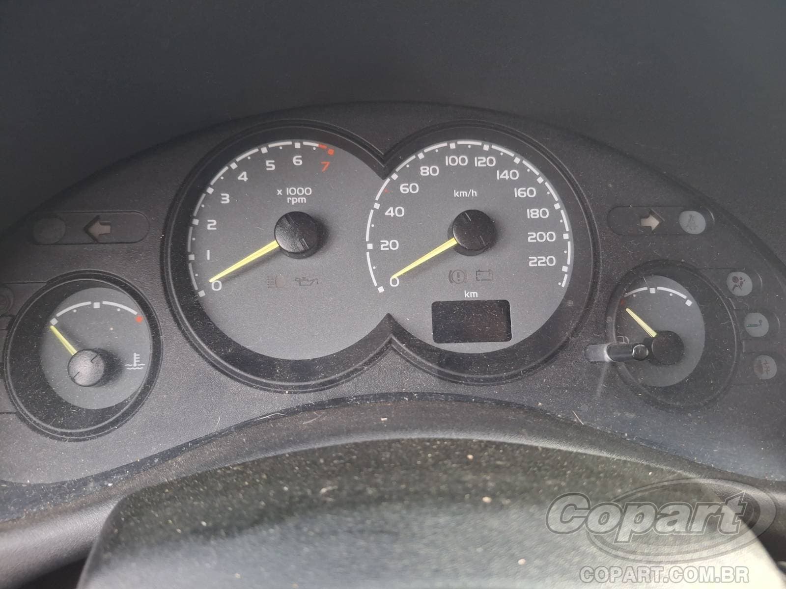 Chevrolet Corsa Sedan 2004 — foto 8